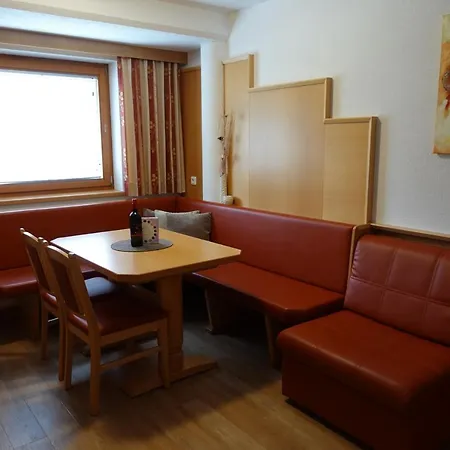 La Stella * كابل